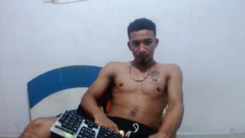 JeinsBlack online show from September 13, 7:49 pm