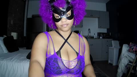 Snapshot of blacksirenqueen chatting on January 11, 5:10 am Queen Siren online show from January 11, 5:10 am