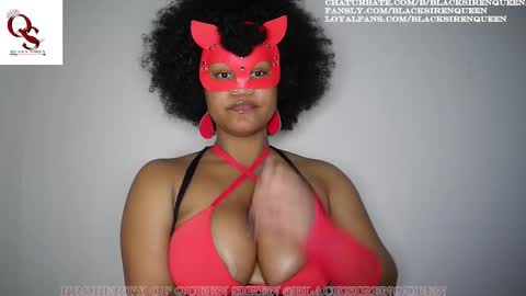 Snapshot of blacksirenqueen chatting on February 19, 1:08 am Queen Siren online show from February 19, 1:08 am