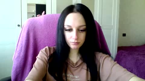 Ivy online show from February 9, 2:07 pm