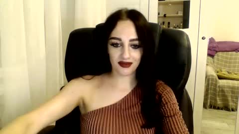 Ivy online show from February 28, 5:04 pm