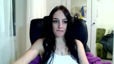 Ivy online show from January 10, 7:43 pm