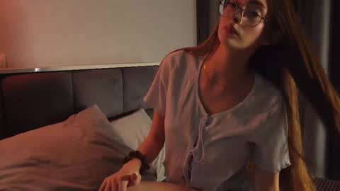 Snapshot of blissence chatting on September 9, 4:07 pm LiLy online show from September 9, 4:07 pm
