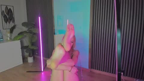 blondie_muller online show from February 22, 8:09 pm