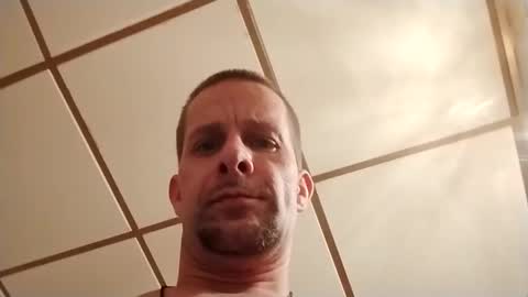 beezy online show from December 29, 6:49 pm