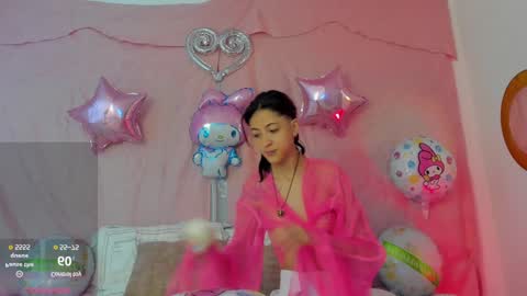 Snapshot of bonniecute_ chatting on January 16, 11:37 am online show from January 16, 11:37 am