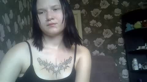 Snapshot of bony_may4 chatting on September 17, 1:58 pm bony_may4 online show from September 17, 1:58 pm