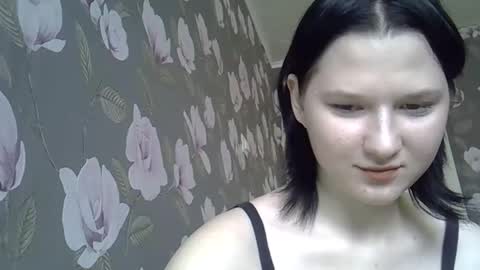 Snapshot of bony_may4 chatting on December 28, 10:03 am bony_may4 online show from December 28, 10:03 am