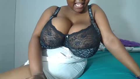 boobygoddessxxx online show from January 17, 8:55 pm