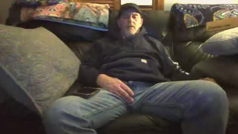 Snapshot of bostonguy1969 chatting on January 14, 9:41 pm bostonguy1969 online show from January 14, 9:41 pm