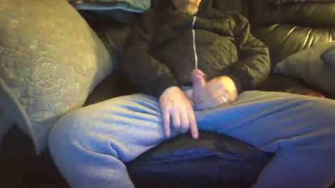 Snapshot of bostonguy1969 chatting on March 4, 8:38 pm bostonguy1969 online show from March 4, 8:38 pm