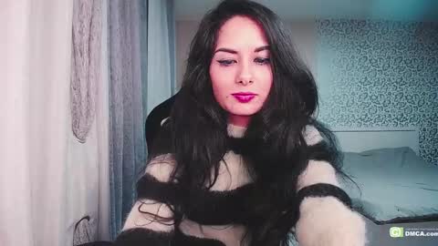 Helen  online show from December 4, 2:42 pm