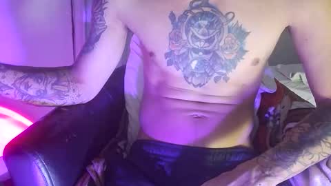 boyblendd2277 online show from September 20, 3:31 am