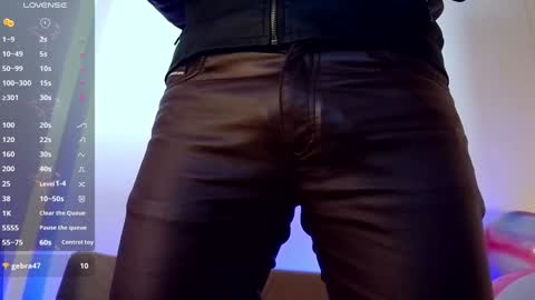 Snapshot of bradleycolton chatting on January 31, 1:23 pm Bradley Colton Independ Model online show from January 31, 1:23 pm