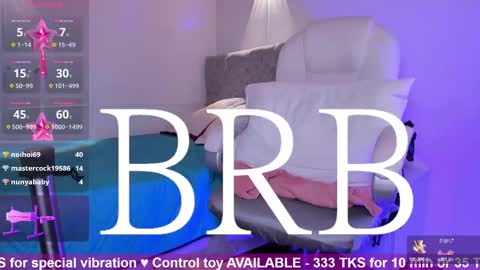 Snapshot of brandy_sweet_ chatting on March 9, 4:11 pm BRANDY online show from March 9, 4:11 pm