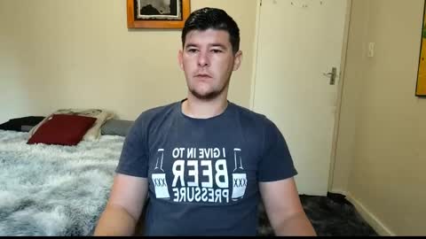 Snapshot of brendansexyboy098754 chatting on March 9, 4:38 am ask me lol online show from March 9, 4:38 am