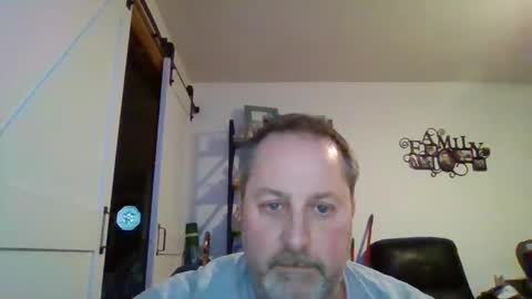hey online show from February 4, 10:34 pm