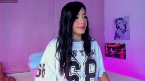 Snapshot of briana11_ chatting on September 22, 6:39 am briana11_ online show from September 22, 6:39 am