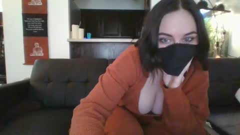Brianna Bills online show from February 11, 9:46 pm
