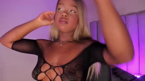 Snapshot of briannajackson_ chatting on March 12, 2:45 pm brianna online show from March 12, 2:45 pm