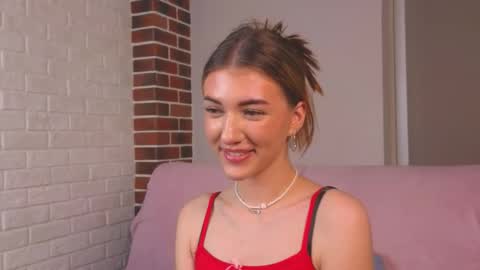 Mary online show from September 12, 8:33 pm