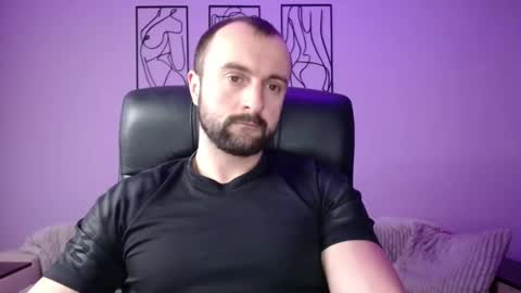 brindlefly69 online show from January 17, 11:17 am