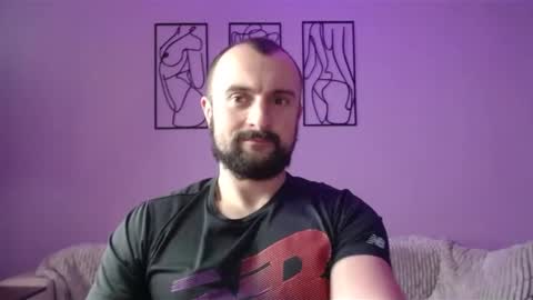 brindlefly69 online show from January 6, 12:02 pm