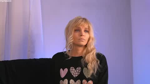 Snapshot of britneyhudson chatting on March 12, 6:51 am britneyhudson online show from March 12, 6:51 am