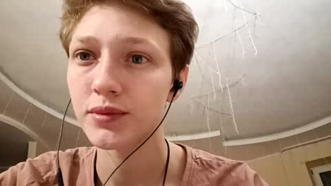 Ella online show from September 17, 9:51 pm
