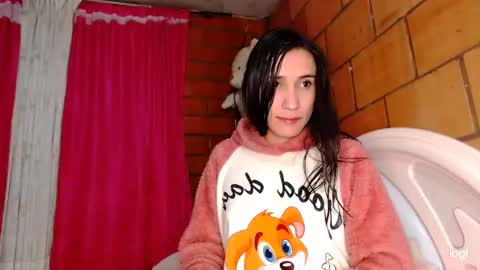 Julieth Sofa Rincn Amador online show from January 6, 6:25 am