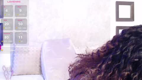 brittany 25 years old  happy as a worm  online show from December 7, 8:16 am