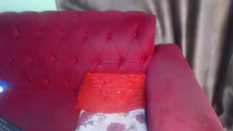 Brownie online show from September 17, 5:44 am