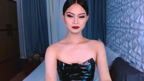 Snapshot of brownsausageroberta chatting on January 28, 7:22 am Roberta GODDESS OF PLEASURE AND SEXUALDESIRE online show from January 28, 7:22 am
