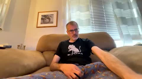 Snapshot of bruce_918 chatting on January 27, 4:01 pm Bruce online show from January 27, 4:01 pm