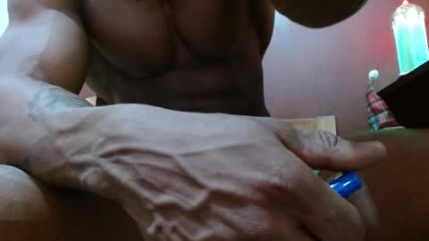 Snapshot of bryan_colen chatting on March 10, 6:12 pm Enjoy the best muscle straws online show from March 10, 6:12 pm