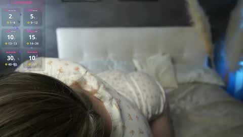 Snapshot of bubblebbb chatting on September 18, 5:22 am Sabrina online show from September 18, 5:22 am