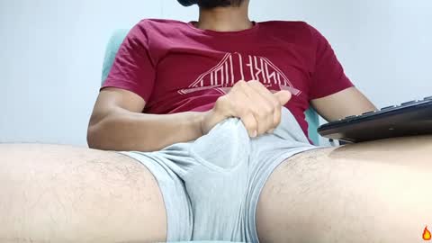 Snapshot of buckbigdick chatting on December 15, 11:01 am buckbigdick online show from December 15, 11:01 am