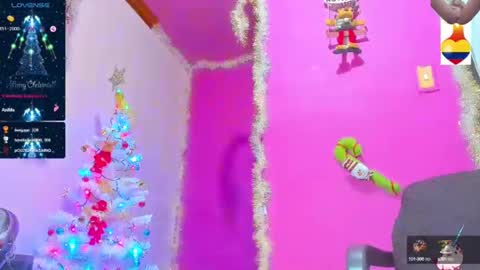 Snapshot of bunnygirl98 chatting on December 15, 10:18 am BARBYCHOCOLAT online show from December 15, 10:18 am