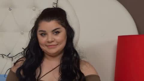 busty_madison online show from December 12, 11:06 am