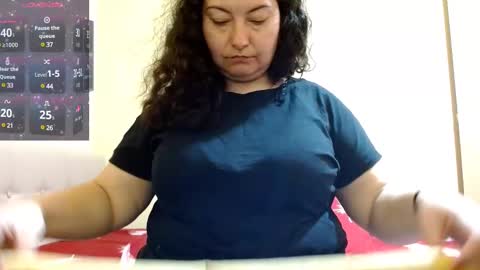 Snapshot of bustyemma chatting on March 12, 12:36 pm Emma online show from March 12, 12:36 pm
