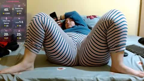 Snapshot of bustyemma chatting on February 25, 2:48 pm Emma online show from February 25, 2:48 pm