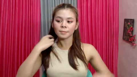 buttycamille online show from February 4, 7:07 am