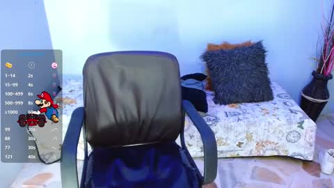 Snapshot of cailee_mansour chatting on February 27, 12:36 am Cailee online show from February 27, 12:36 am