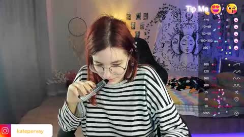 kate online show from February 9, 10:32 pm
