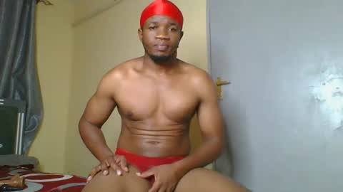 Snapshot of calvin_brown chatting on February 14, 4:26 am calvin online show from February 14, 4:26 am