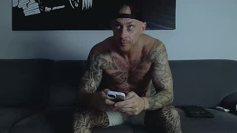 Snapshot of calvinhunt69 chatting on September 10, 10:00 pm Calvin online show from September 10, 10:00 pm