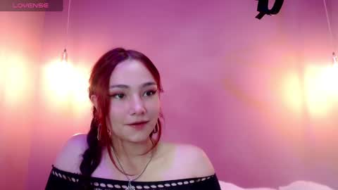 Cami online show from January 2, 7:40 pm