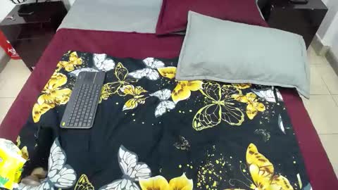 CamiilaReyes online show from September 18, 2:54 pm