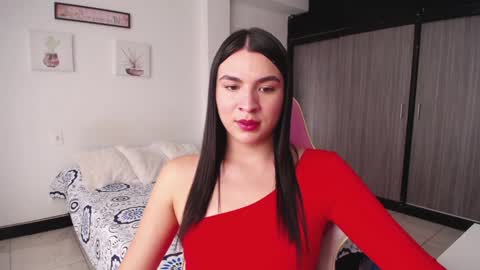 X IGcamiryan01 online show from December 4, 8:12 pm