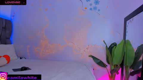 MARIA CAMILA        online show from February 17, 7:55 pm